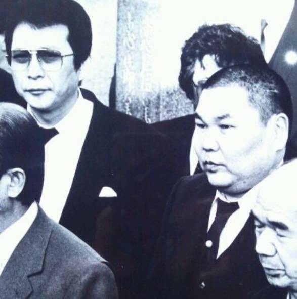 黑白不是对立面靠近四代目的原山口组系组长竹垣悟 历史频道 手机搜狐