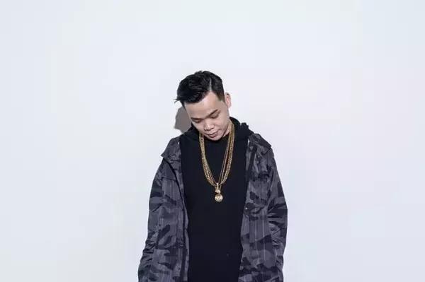 doughboy & barry chen:你究竟想要什么