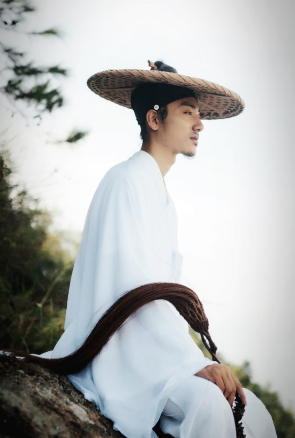 眺望,仙殿山巅 望见众生,望见自己,望见修成之日的青云宫 "