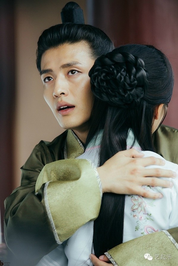 姜河那 演技不成熟 演电视剧心里会很空虚 娱乐频道 手机搜狐