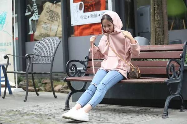 知乎帖:矮个子女孩该如何打扮?