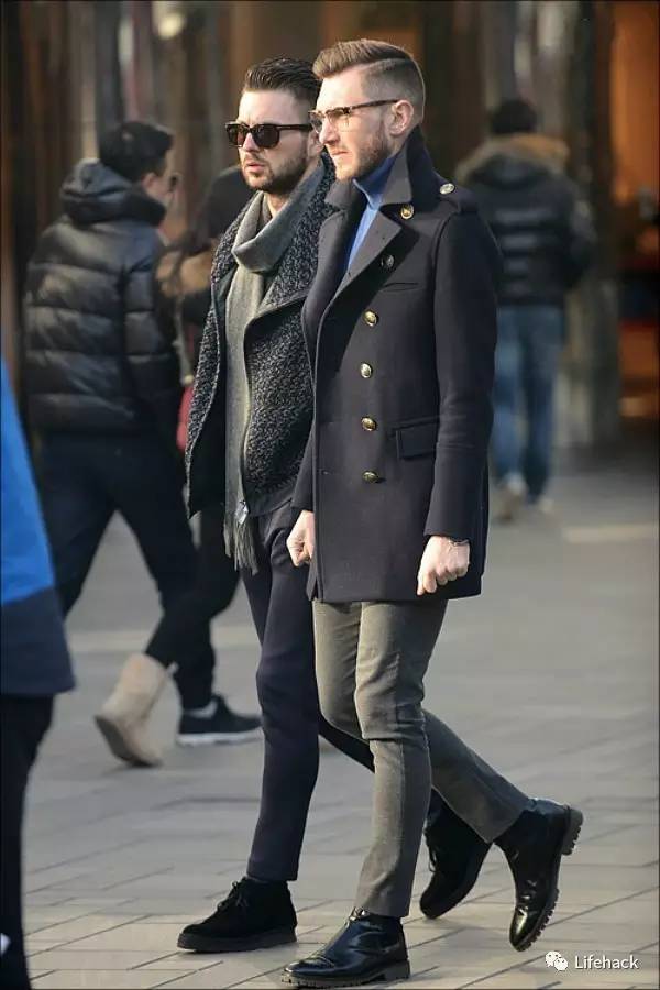 我在三里屯蹲点一天,街拍到这些潮男