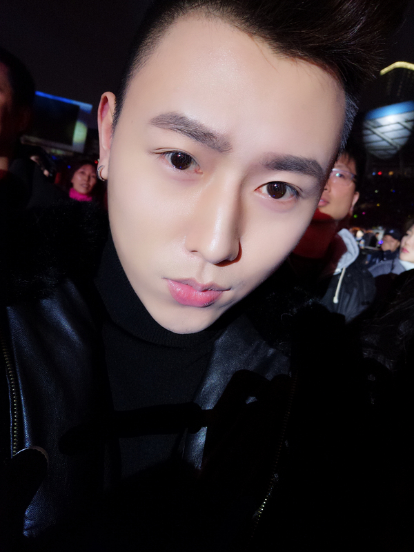 网红阿杰哥——教师到人气网红的蜕变