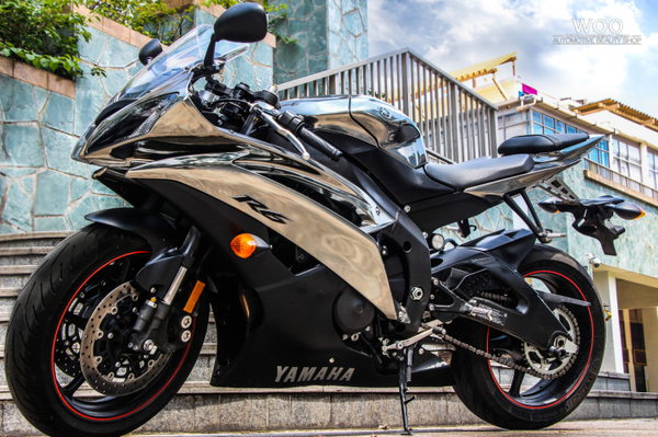 酷炫至极!雅马哈r6镜面外观改色装扮