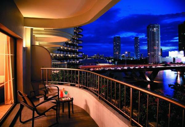 一个bling bling的小天台,好喜欢