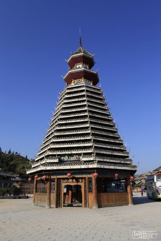 小黄侗寨,是一个美丽的侗族村寨,小黄距从江县城27公里,全村有764户