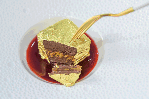 定制福利 | 有钱就能吃到金箔蛋糕吗,你想得美