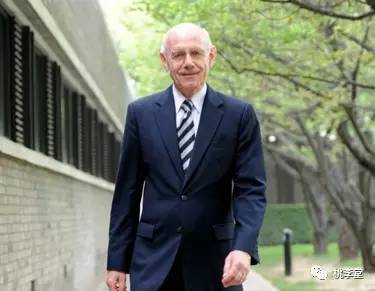 挪威驻中国大使终于能回家了。