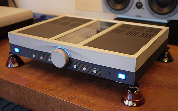 三十四, 银彩siltech saga c1前级功放