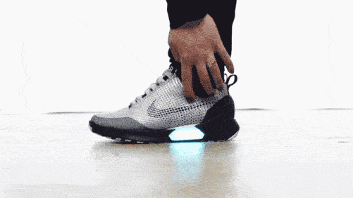 nike hyperadapt gif