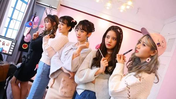 圣诞福利大放送|snh48的小偶像们居然可以有这么多风格!