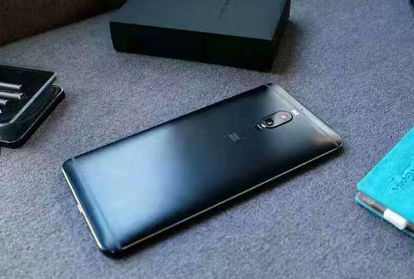 【长百手机】全球最关注的华为mate9保时捷限量版长百7楼震撼上市!