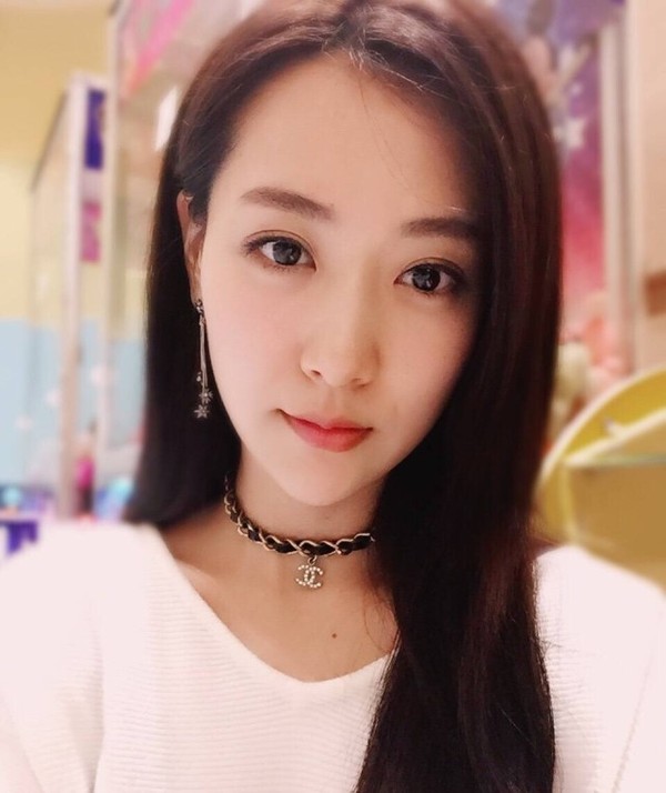 白冰这张脸,真的越来越不像胡歌的玉漱公主了