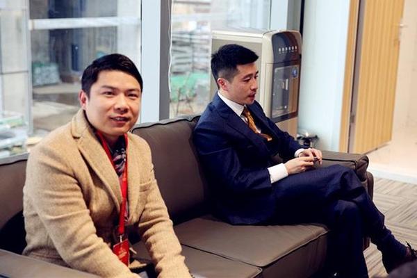 对话首富之子梁在中 坦承三湘银行资金端劣势