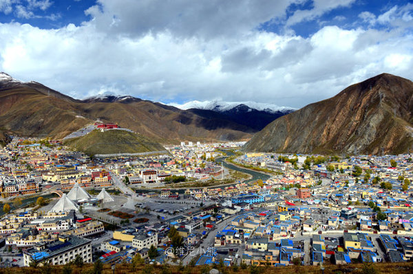 玉树州新城貌