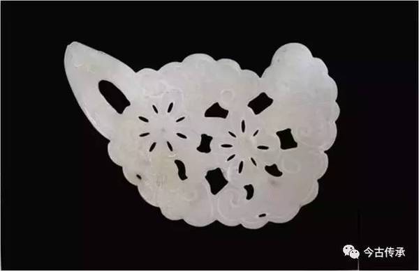 花形玉簪首(五代) 现藏于临安市文物馆 宋代