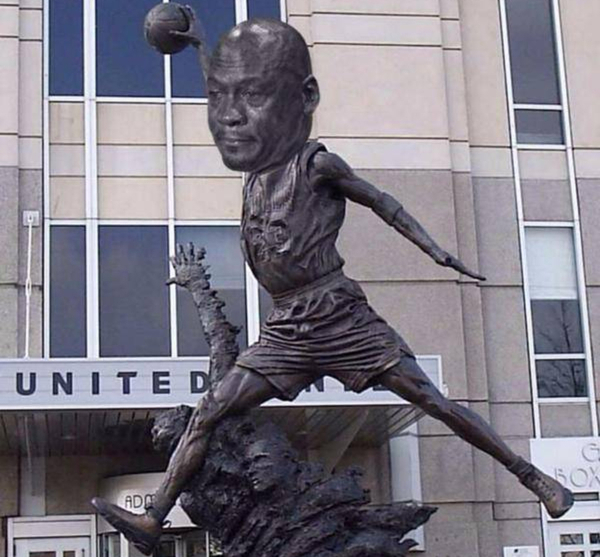 "cryingmj"哭泣的乔帮主这个表情包还在不断的升级中,特别是在欧美