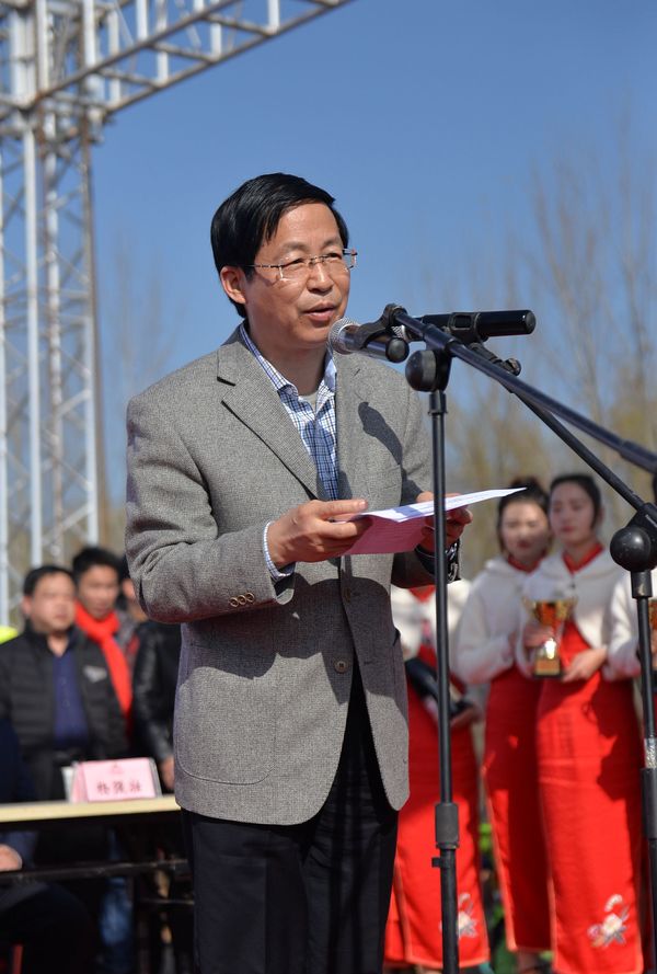 武功县委书记田一泓,县长林梅等县级领导参加闭幕式,县委书记田一泓