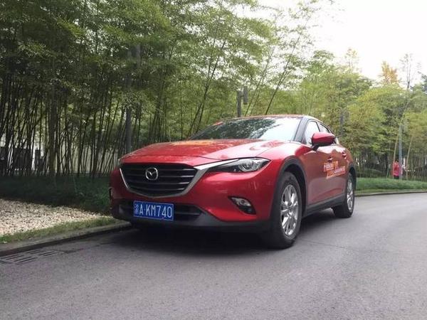 轻松踩到6000转 马自达cx 4自然吸气很棒 汽车频道 手机搜狐