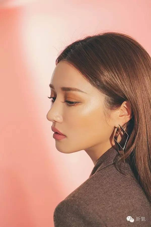 韩国网红鼻祖居然不是流水线脸,都说她比允儿美