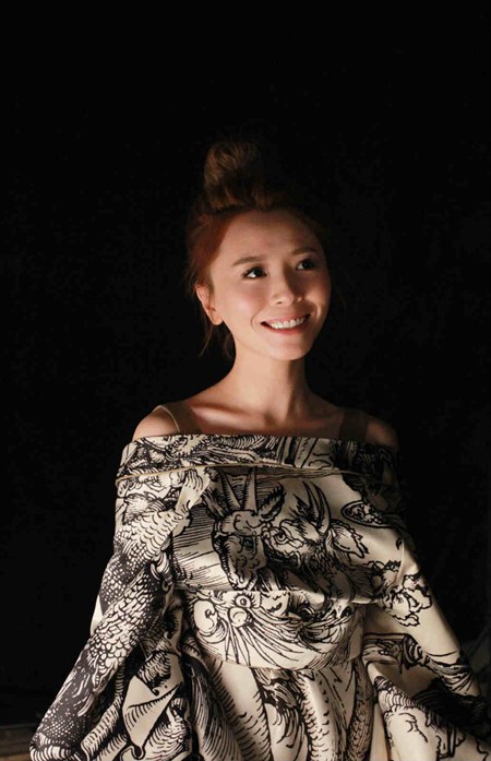 黄雅莉《小星星》mv获好评 感叹当演员不容易