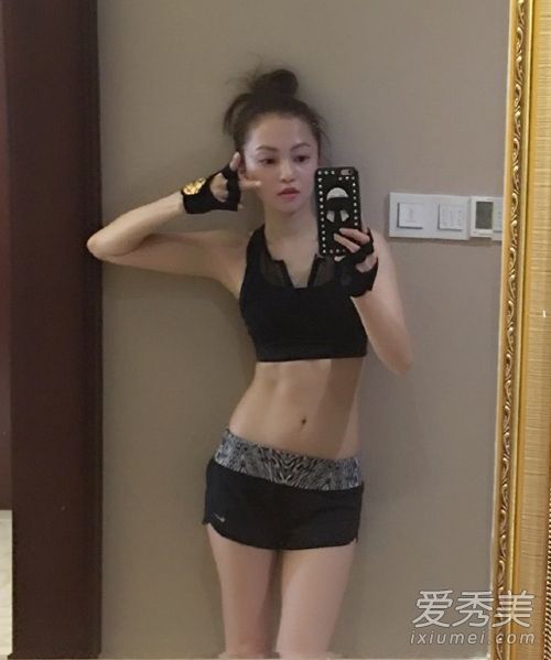 最瘦的女明星_郑爽竟然还不是最瘦的 这些女明星瘦的更过分 新闻频道