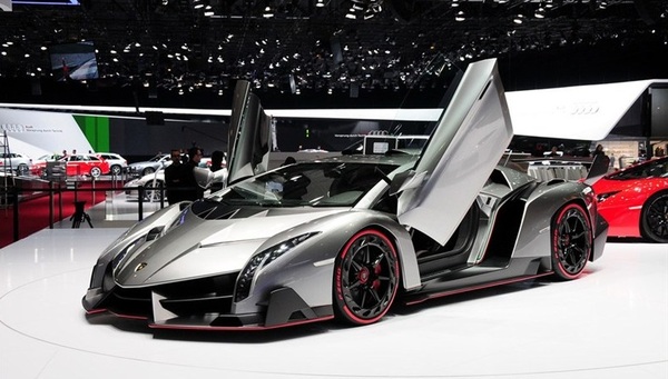 兰博基尼,是一家超级跑车制造商,坐落于意大利圣亚加塔·波隆尼