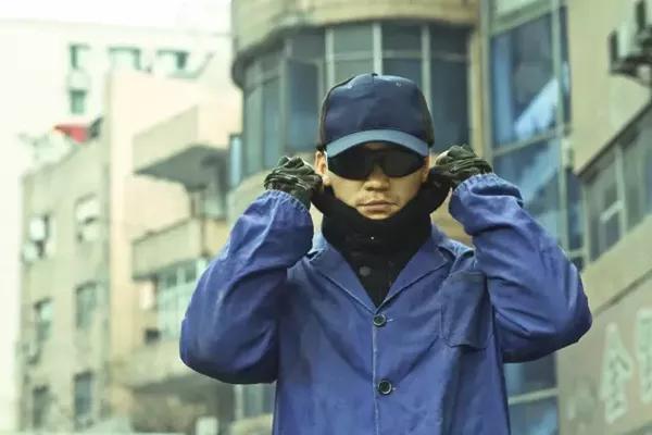 认识傻根王宝强的,其实,他的《盲井》《hello树先生》《天注定》