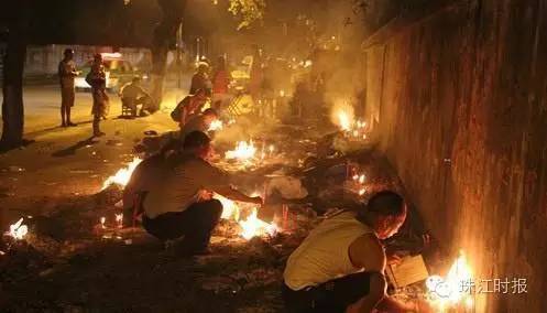 为什么广东人的鬼节多数都是七月十四 而不是七月十五 新闻频道 手机搜狐