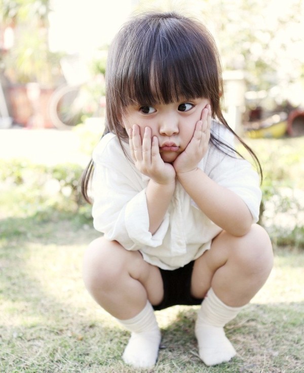 这小女孩竟是全球最年轻最美的美女,简直了都