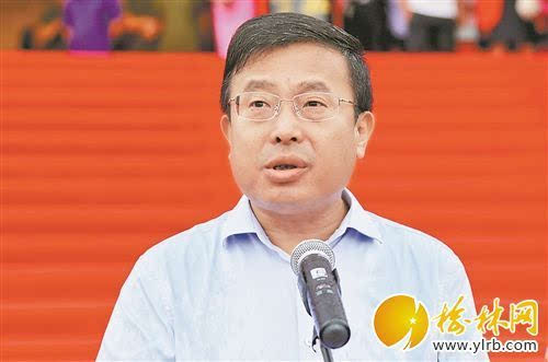 榆阳区人民政府区长 贺利贵 塞上八月,秋风送