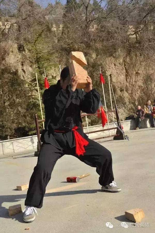 武术眼功训练法