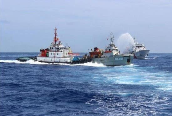 中国直升机救越南渔民:越网友评论亮了-新闻频