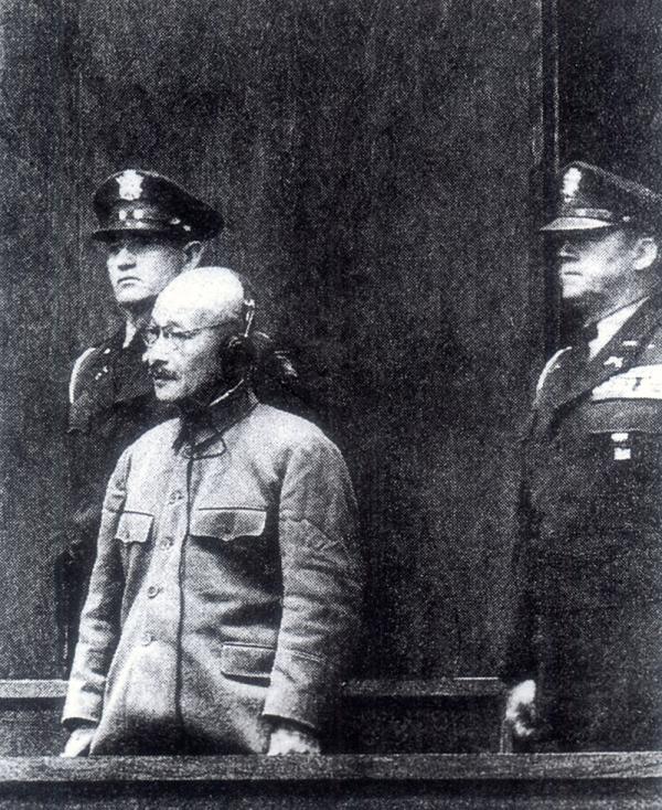 《东京审判亲历记》英文版权成功输出 30年前