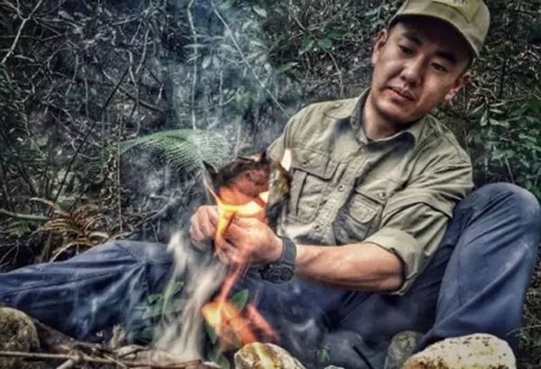 亚洲第一生存狂人?"中国贝爷"?他是在做自己