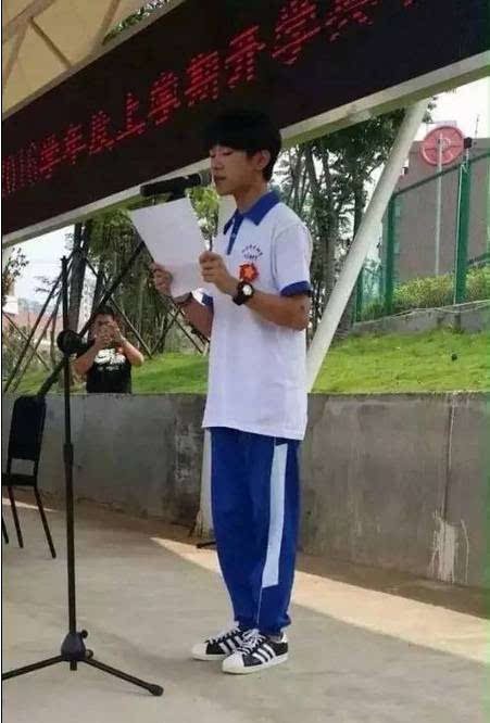 长沙各高校校服大pk,哇塞!原来校服也有颜值之分