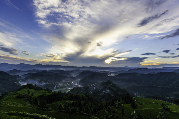 雷神山高清图片