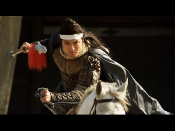 在第14回为伍云召出场做铺垫的,是伍云召的父亲伍建章.