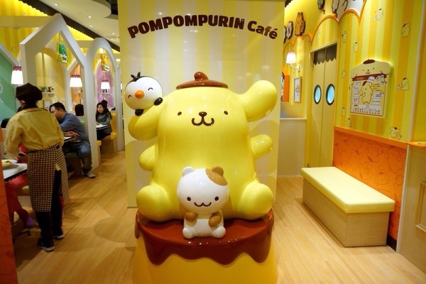 地址:香港大角咀杉樹街2-16號金基大廈3號地鋪 pompompurin café