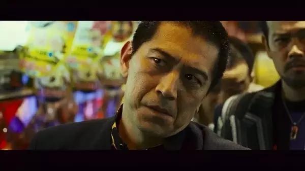 他是台湾黑帮专业户,导演侯孝贤是其领路人