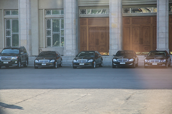 第6代奔驰e级,历代奔驰e级在朝鲜保有量都不低