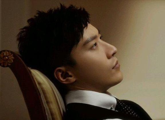 乔任梁意外死亡,只因没发微博悼念陈乔恩遭网友骂