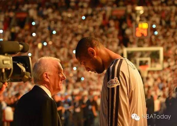 比伯牙子期 波波、邓肯和胡萝卜蛋糕的感人故事