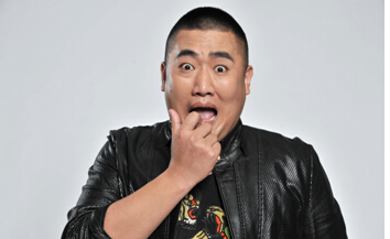 《大小笑探》爆笑来袭 看相声明星诙谐演绎侦