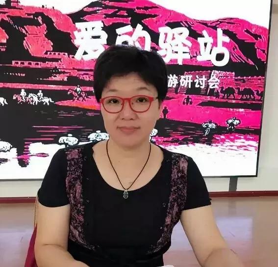凌子老师受邀在延安做 与婚姻一起成长 讲座 时尚频道 手机搜狐