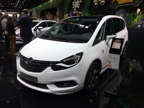 2016巴黎车展:欧宝新款赛飞利新车首发