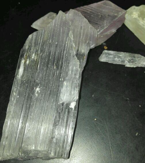 越美丽的宝石越难切!