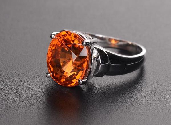 橙色系宝石,这个秋季一定要戴起来