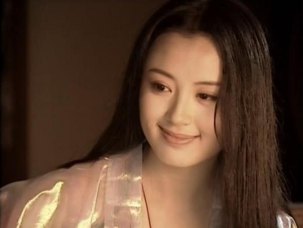 容貌出众的傅善祥自然也难逃杨秀清的欲望之手,最终从天国的"女官丞相