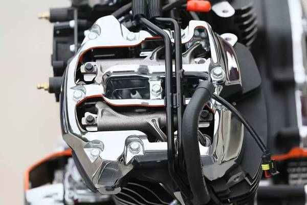 全新哈雷milwaukee-eight?发动机——从我行我素到顺应潮流